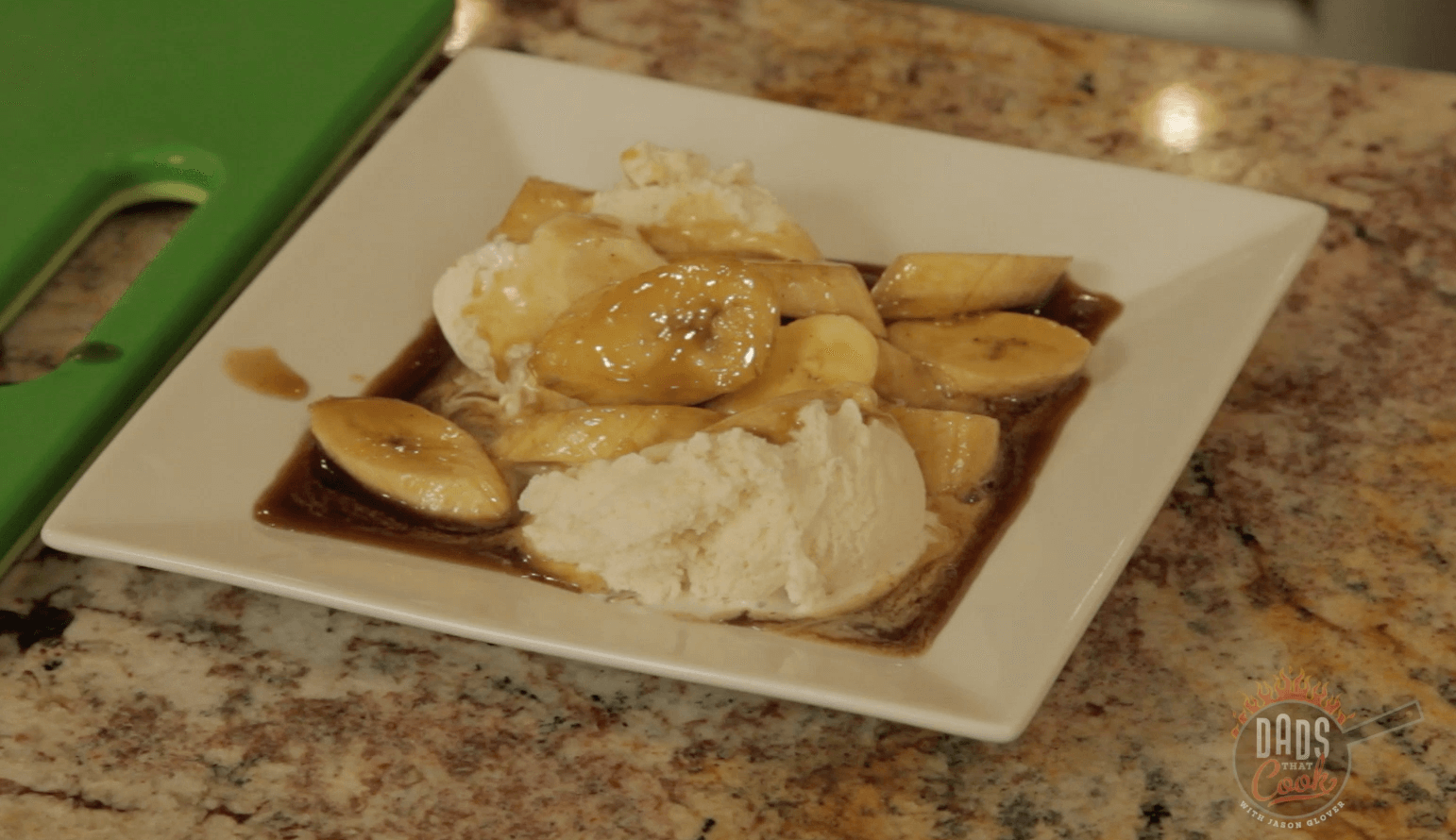 BANANAS FOSTER
&ndash; Dads That Cook