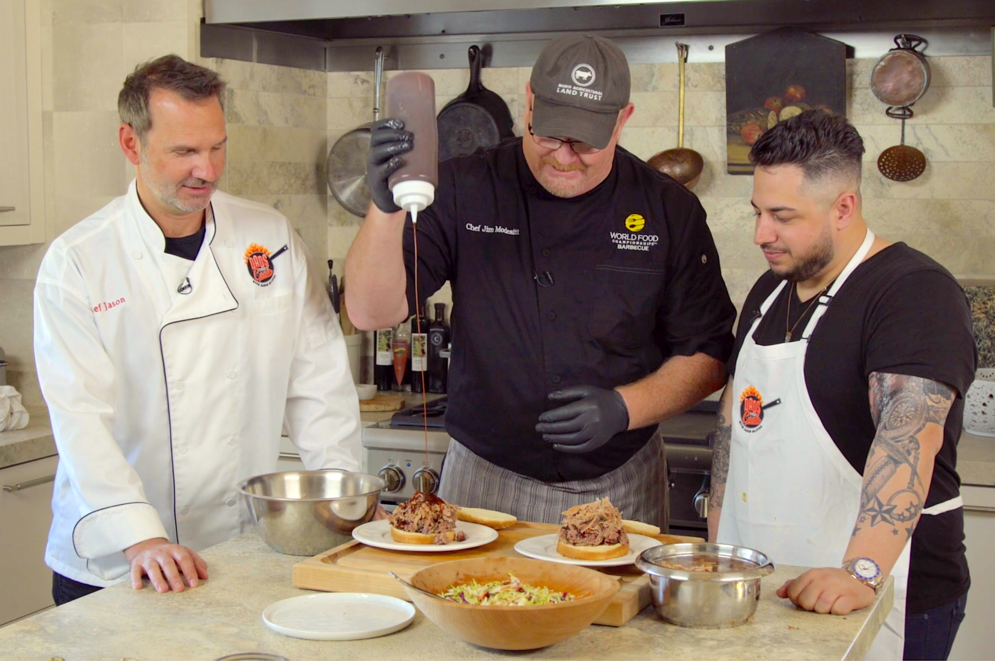 SMOKED BRISKET AND PULLED PORK SANDWICH – Dads That Cook