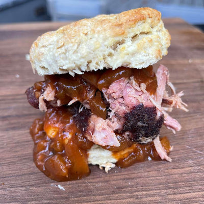 SMOKED PULLED PORK BISCUIT SLIDERS WITH BOURBON PEACH BBQ SAUCE