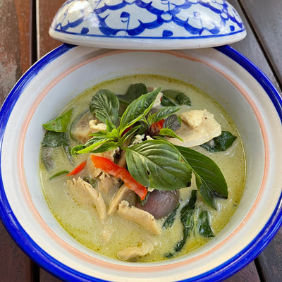 THAI GREEN CURRY WITH CHICKEN