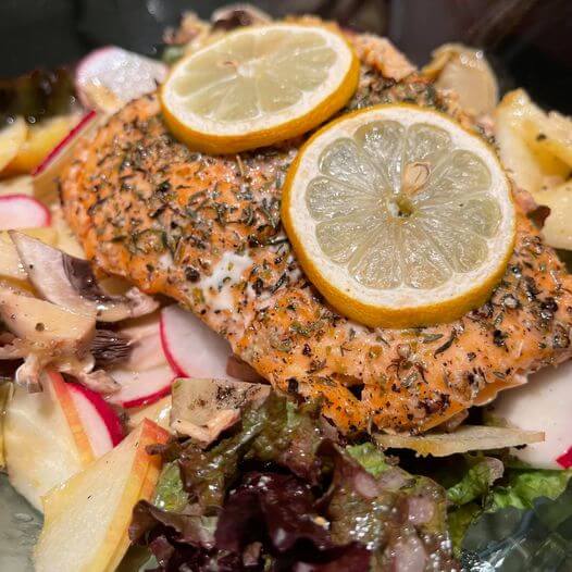 CAJUN STYLE SALMON SALAD
&ndash; Dads That Cook