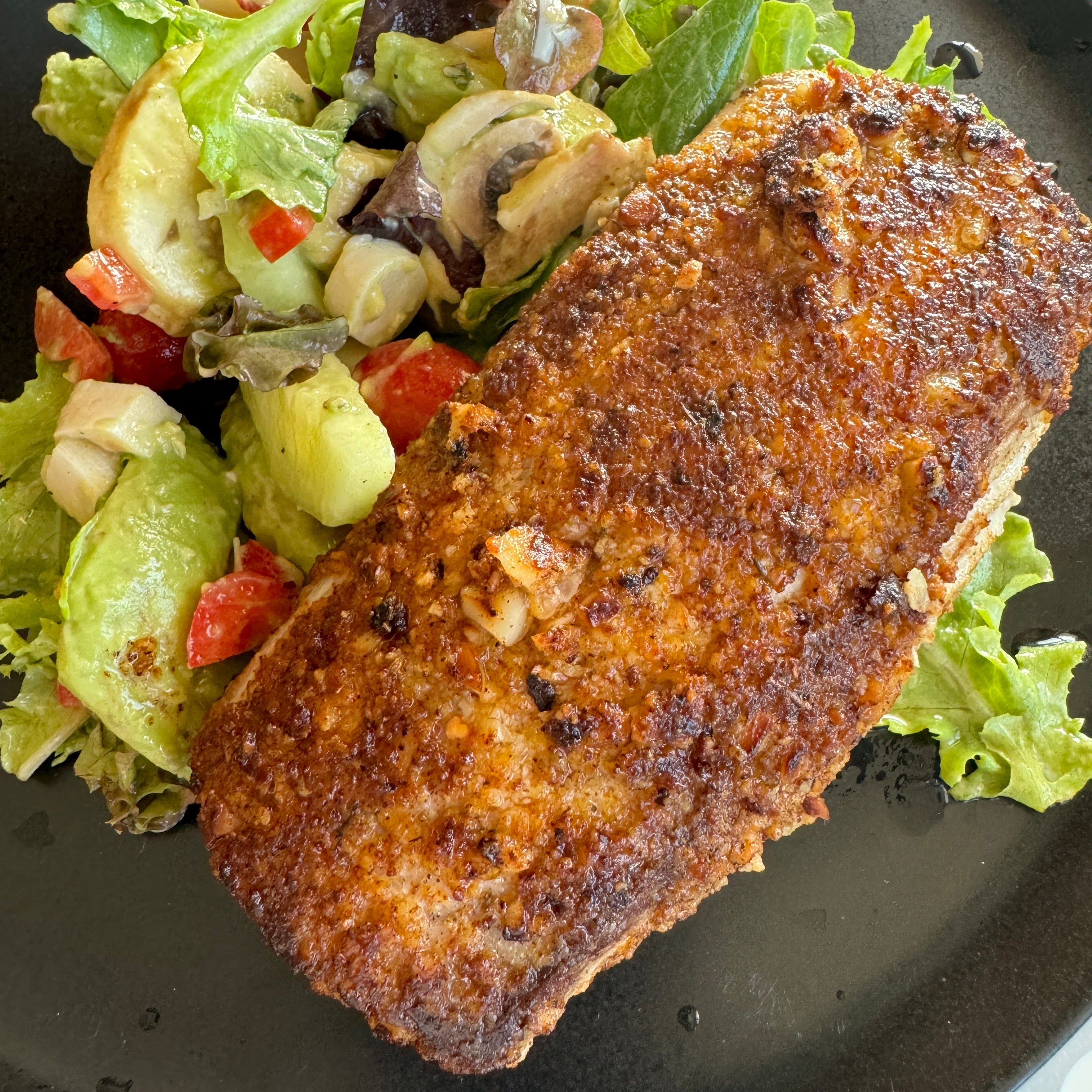 MACADAMIA CRUSTED MAHI SALAD
