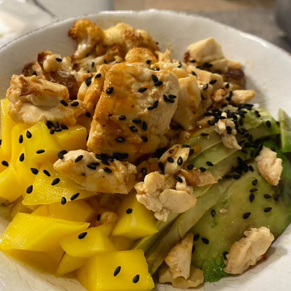 SMOKED BBQ TOFU & CRISPY CAULIFLOWER WITH MANGO, AVOCADO & COCONUT RICE