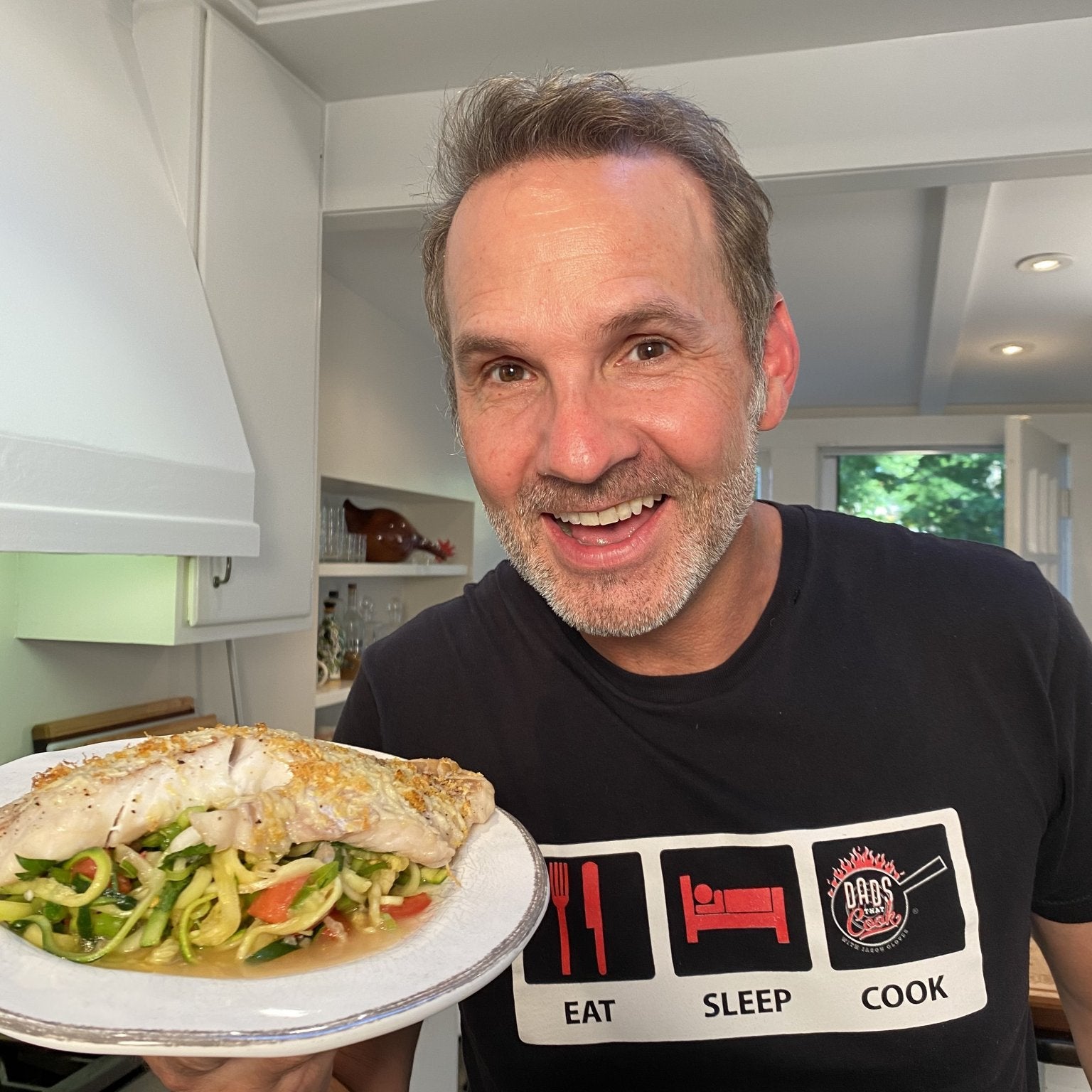 BAKED COD WITH LEMONY VEGGIE ZOODLES