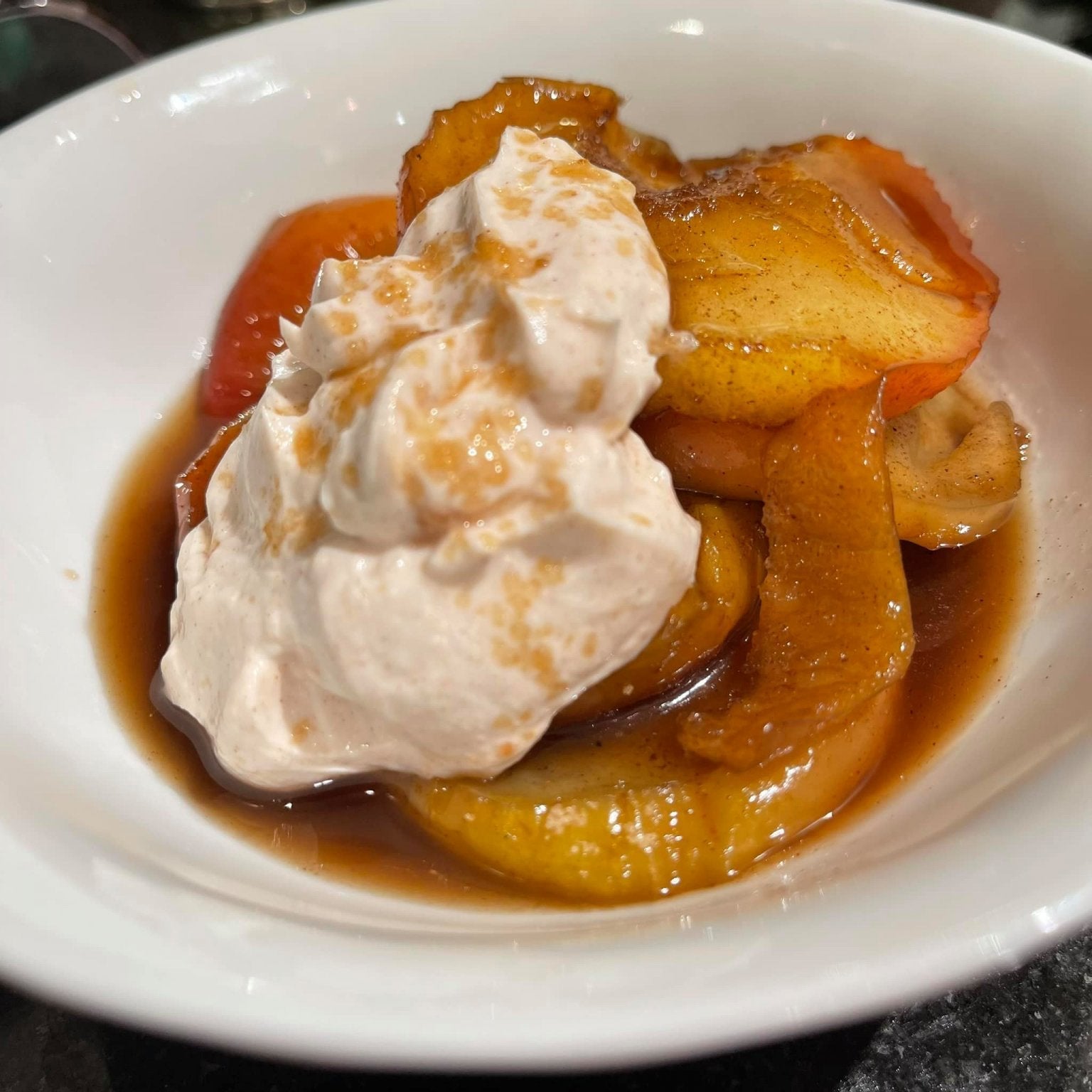 PUMPKIN SPICE WHISKEY APPLES WITH MAPLE SYRUP