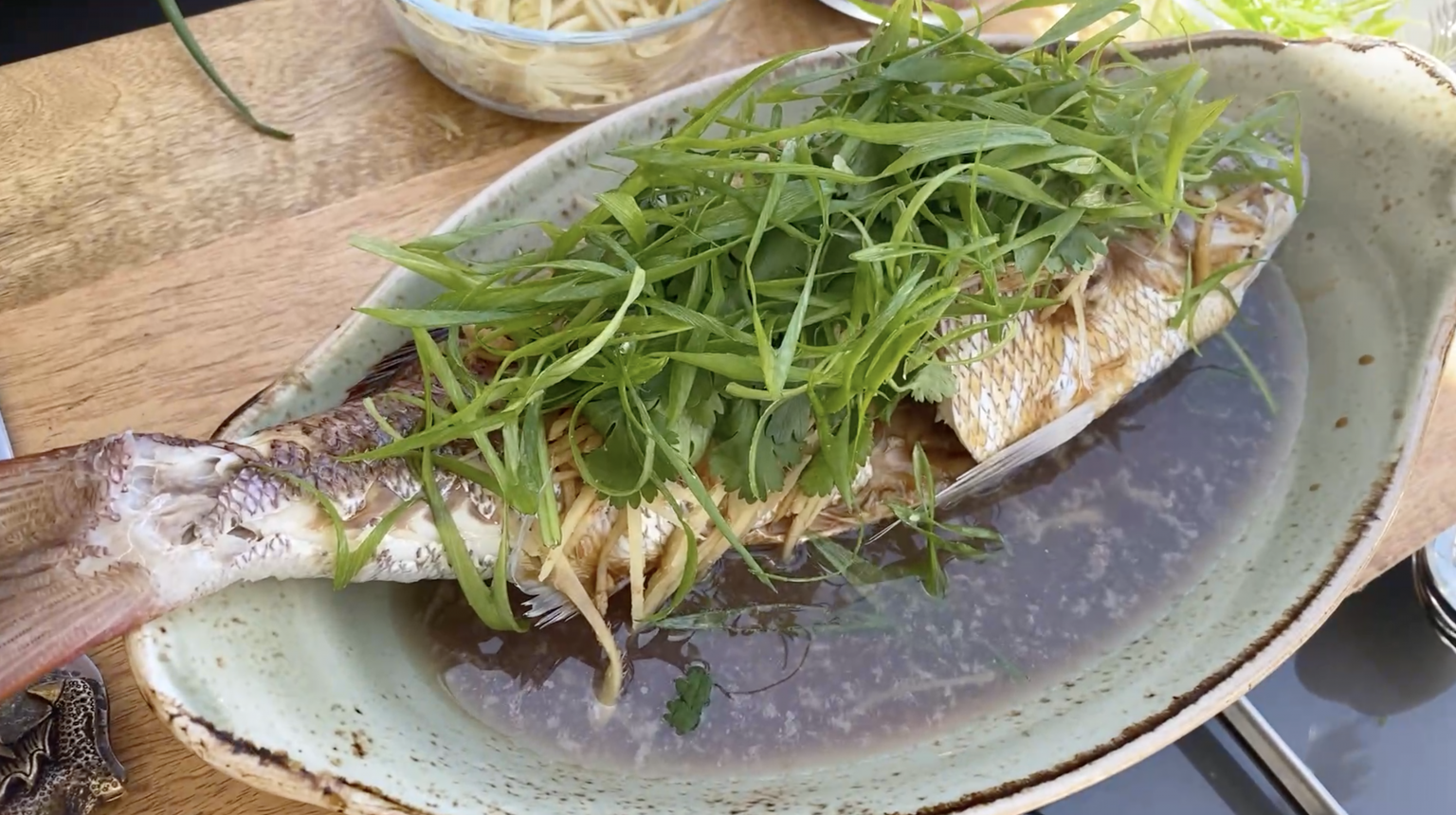 GINGER STEAMED FISH