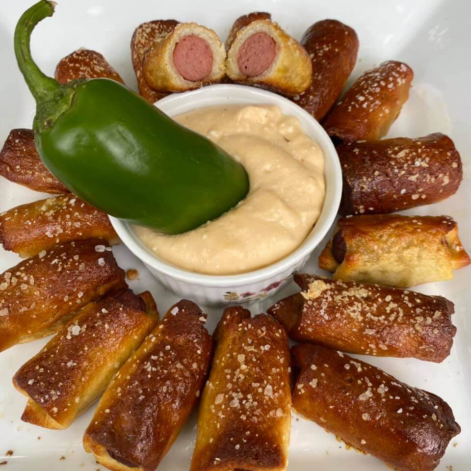 HOMEMADE HOTDOG BITES WITH JALAPEÑO BEER CHEESE SAUCE