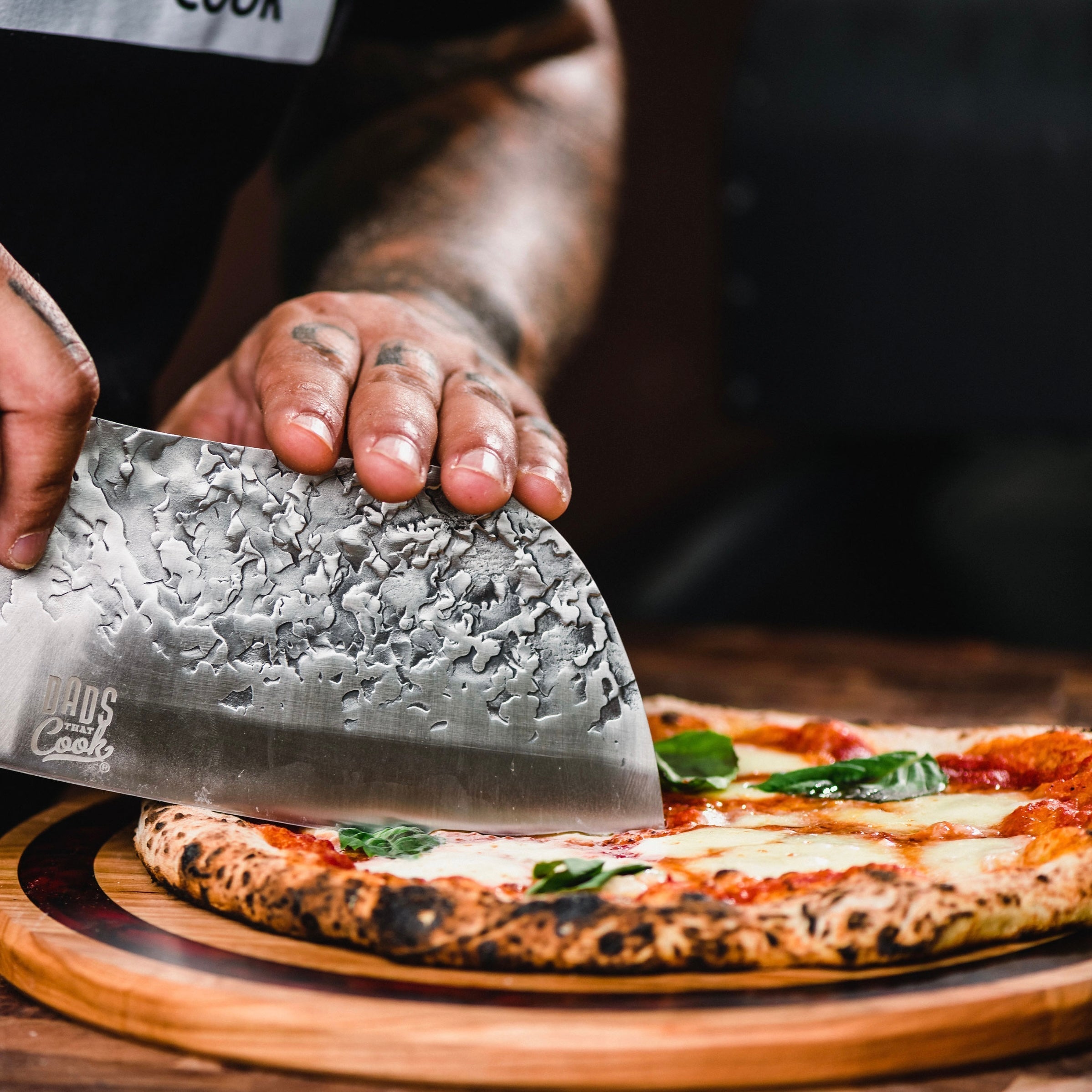 MARINARA PIZZA WITH BASIL AND MOZZARELLA