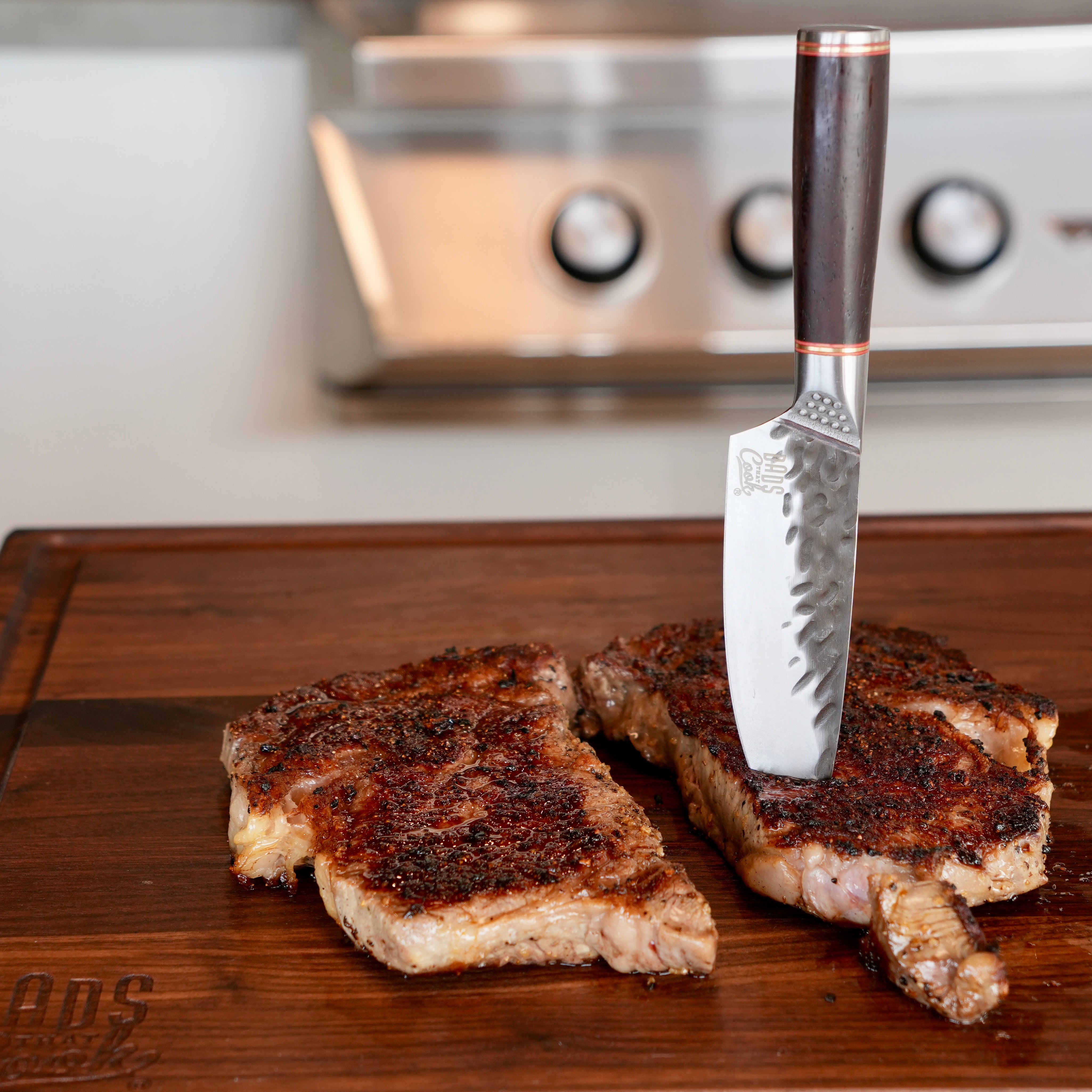 steak_knives_square_3.jpg
